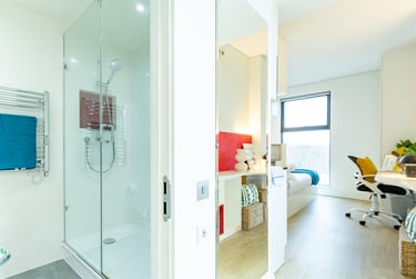 Deluxe Studio at Spring Mews, Tinworth Street, Vauxhall, London, SE115EL - Image 9